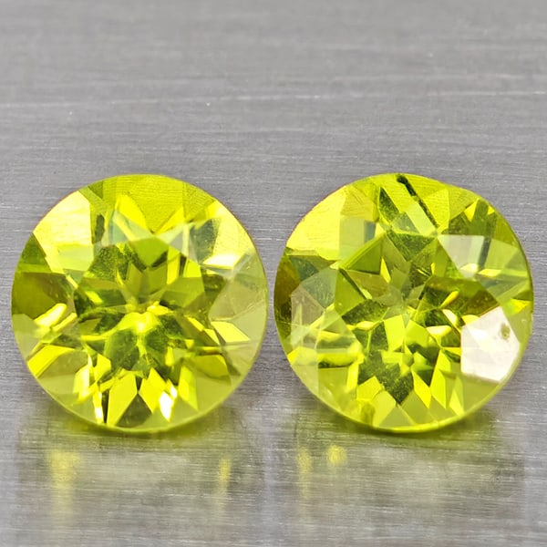 Natural Green Peridot 1.24 Ct. 2 Pcs. Round Shape 5.3 Mm. Gemstones from Pakistan: Product ID: 805317580 Product Name: Natural Weight: 1.24 CT. Size: 5.3 x 5.3 x 3.5 MM. Shape: Round Color: Green Clarity:VSI Luster: Good Gems Origin: Pakistan Treatment: Unheated Crystal Structure: H