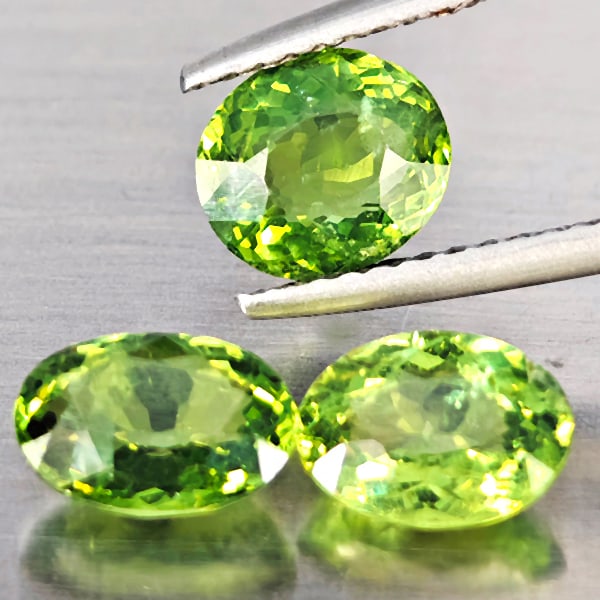Natural Green Apatite 3.15 Ct. 3 Pcs Oval Shape 7.5 x 5.5 Mm Gemstone From Tanzania: Product ID: 800613788 Product Name: Natural Apatite Weight: 3.15 CT. Size: 7.5 x 5.5 x 3.5 MM. Shape: Oval Shape Color: Green Clarity:VSI Luster: Good Gems Origin: Tanzania Treatment: Unheated Crystal
