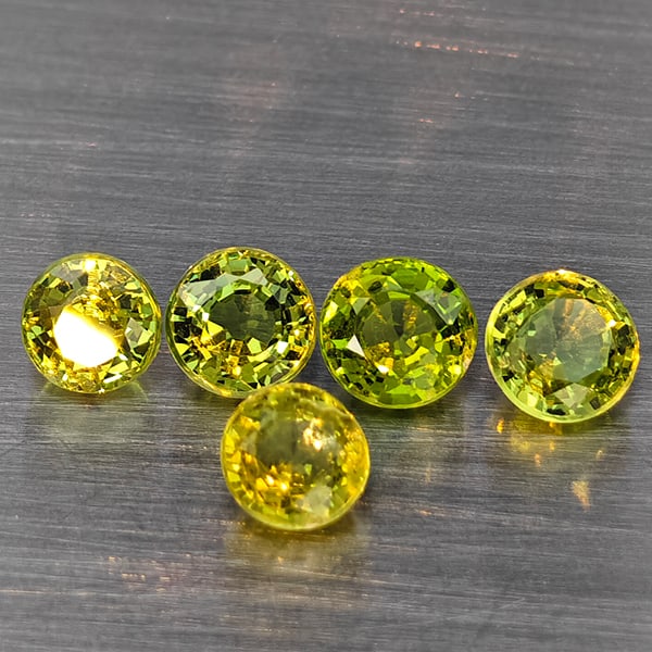 Natural Greenish Yellow Titanium Sphene Rainbow Spark 1.57 Ct. 5 Pcs Round Shape 3.6 Mm Gemstones (1 of 3)