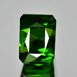 Natural Green Tourmaline 2.81 Ct. VVS Octagon Shape 8.5 x 6.2 Mm Gemstone from Nigeria (1 of 3)