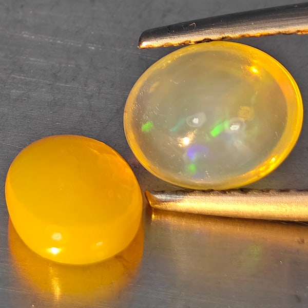 Natural Multi Color Play Of Colour Opal 1.71 Ct. 2 Pcs Oval Cabochon Shape Gemstones From Ethiopia (1 of 3)