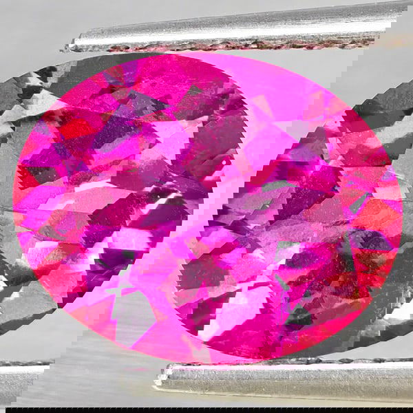 Natural Pink Topaz 2.85 Ct. Oval Shape 10 x 8 Mm Gemstone From Brazil (1 of 3)