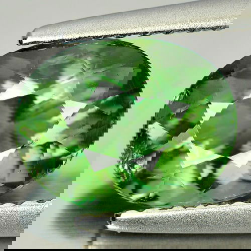 Natural Green Apatite 1.79 Ct. Oval Shape 8.5 x 6.6 Mm. Gemstone From Tanzania (1 of 3)