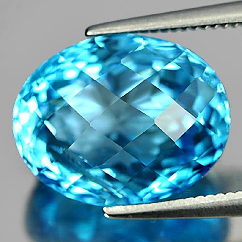 Natural Swiss Blue Topaz 9.34 Ct. Oval Checkerboard Cut 12.9 x 10.2 Mm Gemstone From Brazil (1 of 3)