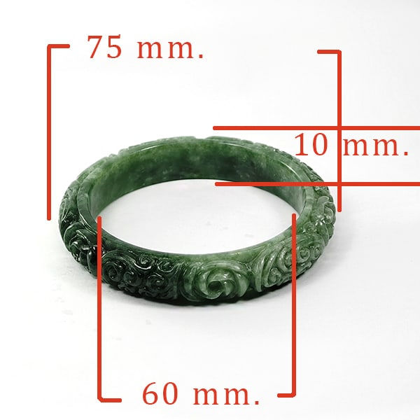 Natural Green Jade Bangle Carving 275.00 Ct. Diameter 60 Mm. Unheated Gemstone: Product ID: 818102668 Product Name: Natural Gemstones Weight: 275.00 CT. Size: 75 x 60 x 10 MM. Shape: Round Carving Color: Green Clarity:Opaque Luster: Good Gems Origin: Burma Treatment: Unheated Cry