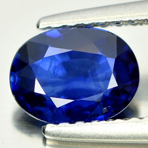 Certified Natural Blue Sapphire 1.10 Ct. Oval Shape 7.16 x 4.45 Mm. Gemstone From Madagascar (1 of 4)