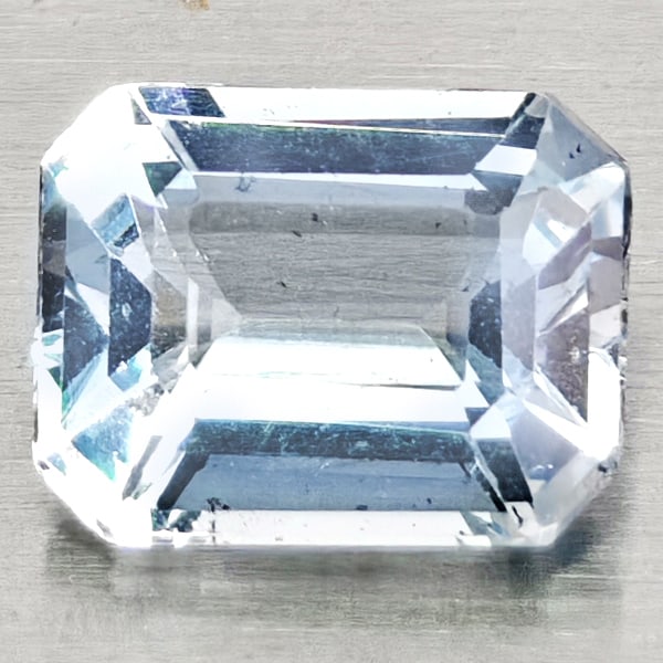Natural Light Blue Aquamarine 1.22 Ct. Octagon Shape 7.5 x 6 Mm Gemstone From Brazil (1 of 3)