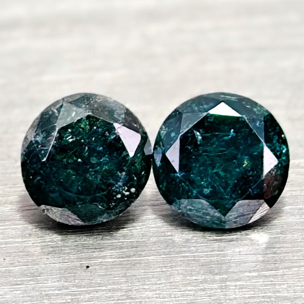 Natural Blue Diamond 0.23 Ct. 2 Pcs Round Diamond Cut 2.9 Mm From Belgium: Product ID: 502100351 Product Name: Natural Natural Diamond Weight: 0.23 CT. Size: 2.9 x 2.9 x 2 MM. Shape: Round Diamond Cut Color: Blue Clarity:SI1 Luster: Good Gems Origin: Belgium Treatment: Treat