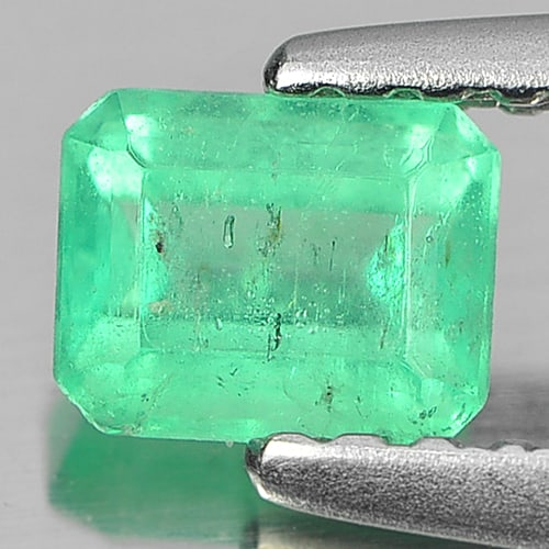 Natural Green Emerald 0.43 Ct. Octagon Shape 4.8 x 3.6 Mm. Gemstone From Columbia (1 of 3)