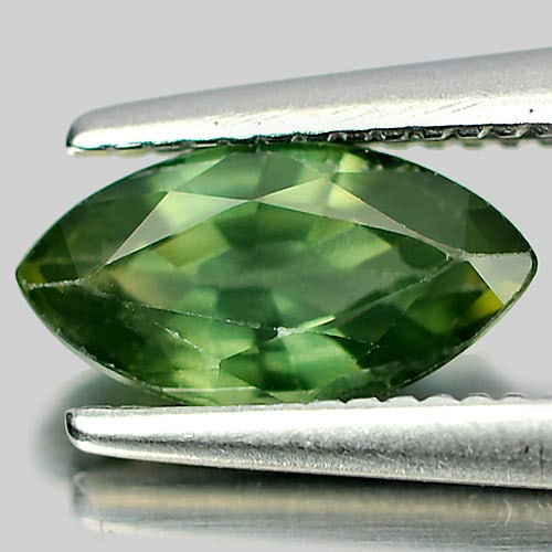 Natural Green Sapphire 0.87 Ct. Marquise Shape 8.3 x 4.4 x 2.9 Mm. Gemstone From Thailand (1 of 3)