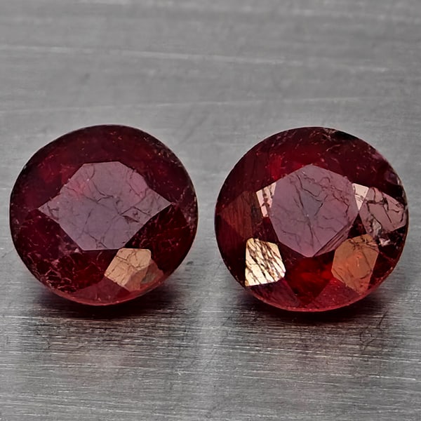 Natural Pinkish Red Ruby 1.58 Ct. 2 Pcs Round Shape 5.2 Mm Gemstone From Madagascar (1 of 3)