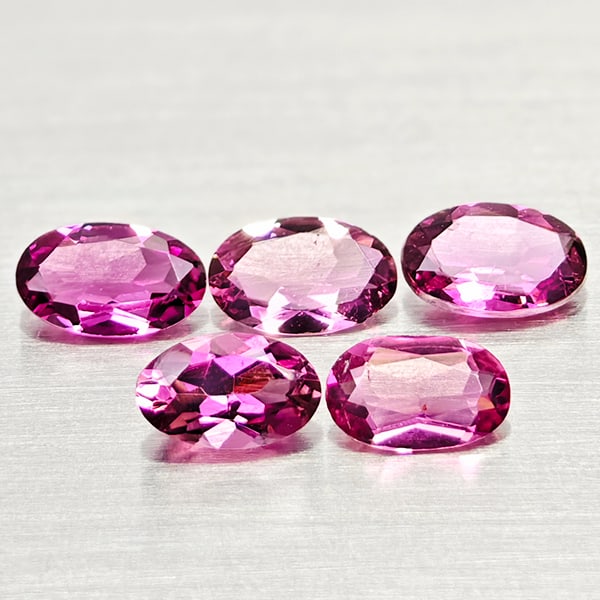 Natural Pink Tourmaline 0.95 Ct. 5 Pcs. Oval Shape Gemstones From Nigeria: Product ID: 807250956 Product Name: Natural Tourmaline Weight: 0.95 CT. Size: 5 x 3.2 x 1.8 to 4.8 x 3.1 x 1.5 MM. Shape: Oval Color: Pink Clarity:VSI Luster: Good Gems Origin: Nigeria Treatment: Unhe