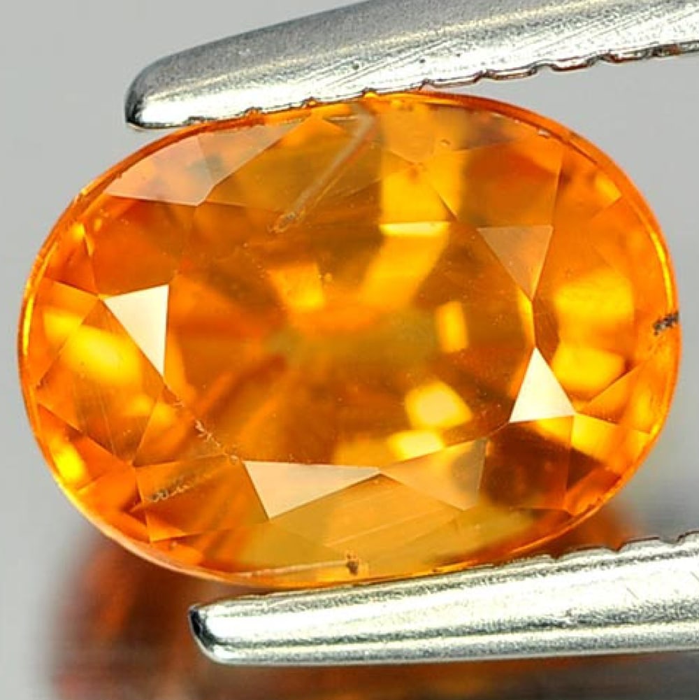 Natural Orange Sapphire 1.27 Ct. Oval Shape 6.8 x 5.1 Mm. Gemstone From Mardagascar (1 of 3)