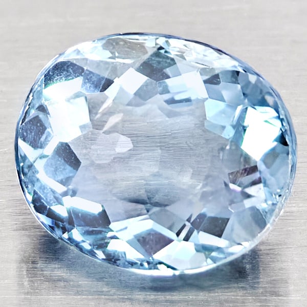 Natural Baby Blue Aquamarine 0.90 Ct. Oval Shape 8 x 5.8 Mm Gemstone from Brazil: Product ID: 800812193 Product Name: Natural Aquamarine Weight: 0.90 CT. Size: 6.8 x 5.8 x 3.7 MM. Shape: Oval Shape Color: Light Blue Clarity:VSI - SI1 Luster: Good Gems Origin: Brazil Treatment: Unhe