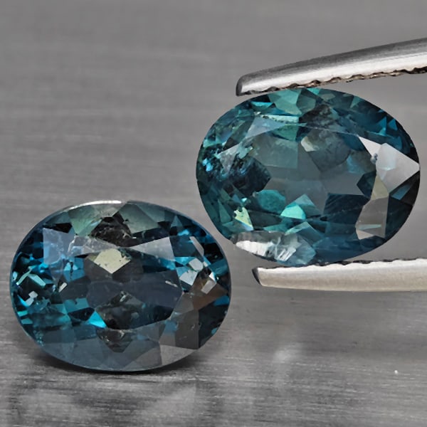 Natural London Blue Topaz 4.90 Ct. 2 Pcs Oval Shape 9.1 x 7.3 Mm Gemstones From Brazil: Product ID: 807168926 Product Name: Natural Blue Topaz Weight: 4.90 CT. Size: 9.1 x 7.3 x 5.3 MM. Shape: Oval Color: London Blue Clarity:SI1 Luster: Good Gems Origin: Brazil Treatment: Treated Crystal