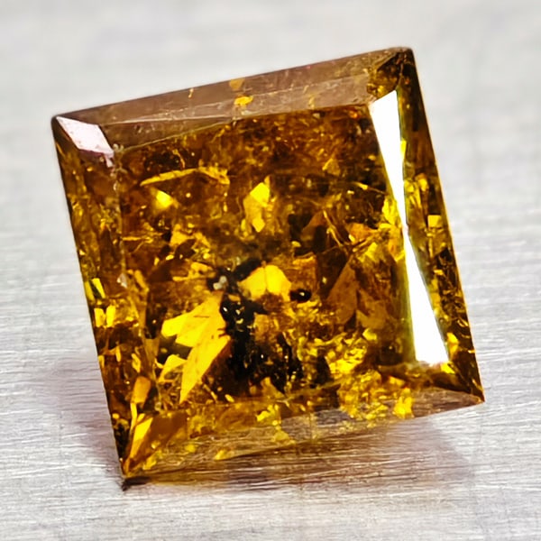 Natural Red Yellow Loose Diamond 0.21 Ct. Square Princess Cut 3.3 Mm: Product ID: 502100250 Product Name: Natural Enhanced Diamond Weight: 0.21 CT. Size: 3.3 x 3.3 x 2.4 MM. Shape: Square Princess Cut Color: Red Yellow Clarity:SI1 Luster: Good Gems Origin: Belgium Treat