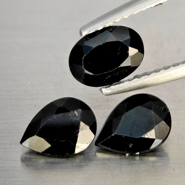 Natural Black Spinel 2.66 Ct. 3 Pcs Mixed Shape Gemstone from Thailand (1 of 3)