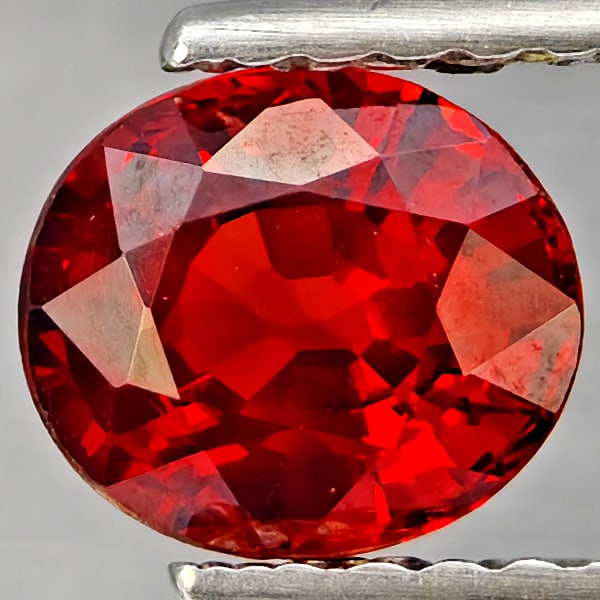 Natural Orangish Red Spessartine Garnet 1.10 Ct. Oval Shape 6.3 x 5.5 Mm Gemstones From Namibia (1 of 3)