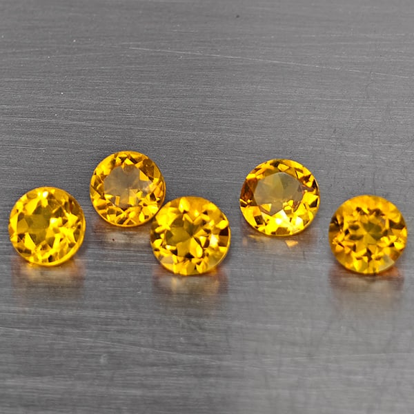 Natural Yellow Citrine 2.06 Ct. 5 Pcs Round Shape 5.1 Mm Gemstone from Brazil: Product ID: 801815548 Product Name: Natural Gemstones Weight: 2.06 CT. Size: 5.1 x 5.1 x 3.2 MM. Shape: Round Color: Yellow Clarity:VSI Luster: Good Gems Origin: Brazil Treatment: Unheated Crystal Str