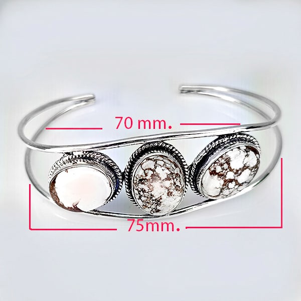 Natural Gemstone Oval Cabochon Shape 26.25 Grams Metal Silver Plated Fine Jewelry Bangle 7.5 Inch: Product ID: 510000051 Product Type: 925 Sterling Silver Fine Jewelry Jewelry Weight: 26.25 Grams. Gemstones Color: Multi-Color Metal: Solid Silver 92.5%. Gemstone Detail: Natural Gemstone At Your Serv