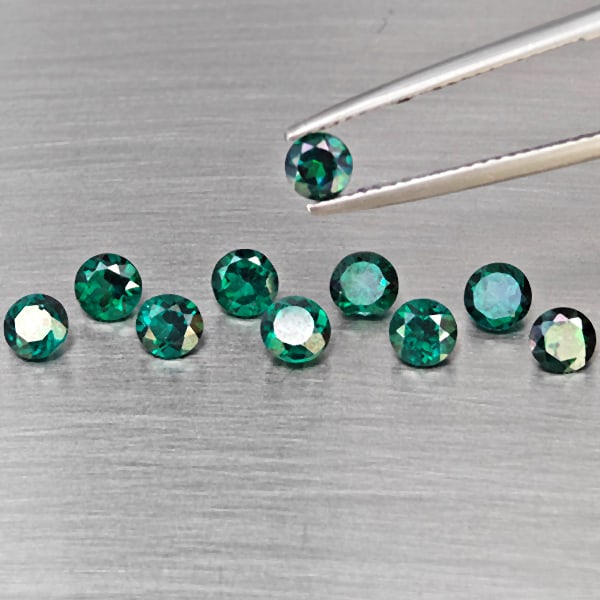 Natural Bluish Green Topaz 3.34 Ct. 10 Pcs Round Shape 4.3 Mm Gemstone from Brazil: Product ID: 807168832 Product Name: Natural Topaz Weight: 3.34 CT. Size: 4.3 x 4.3 x 3 MM. Shape: Round Color: Bluish Green Clarity:SI1 Luster: Good Gems Origin: Brazil Treatment: Treated Crystal Stru
