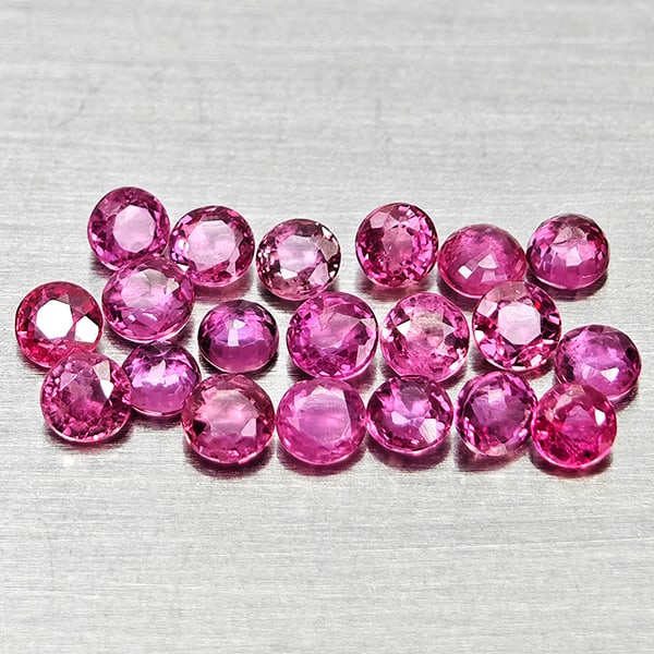 Natural Pinkish Red Ruby 1.22 Ct. 20 Pcs Round Shape 2.3 Mm Gemstones From Thailand (1 of 3)