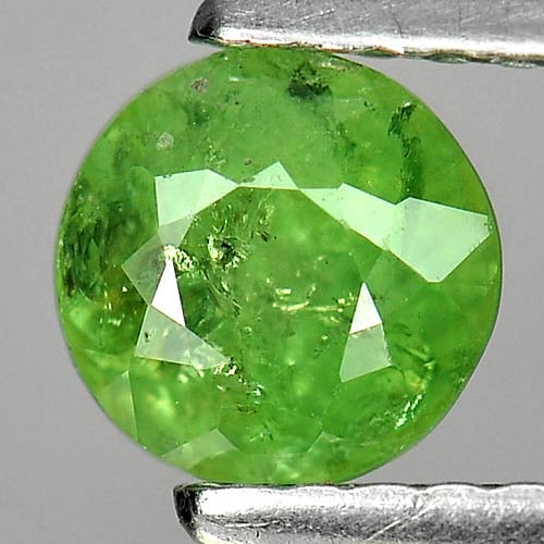 Natural Green Demantoid Garnet 0.97 Ct. Round Shape 5.4 Mm. Gemstone from Madagascar (1 of 3)
