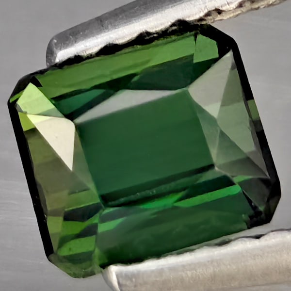 Natural Green Tourmaline 0.96 Ct. Octagon Shape 5.9 x 5.1 Mm Gemstone From Nigeria - 2