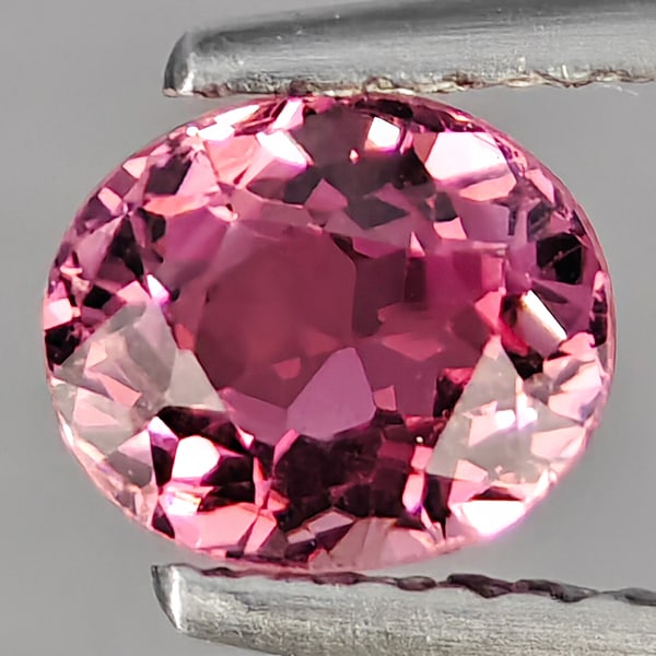 Natural Pink Tourmaline 1.02 Ct. Oval Shape 6.5 x 5.5 Mm Gemstones From Nigeria (1 of 3)