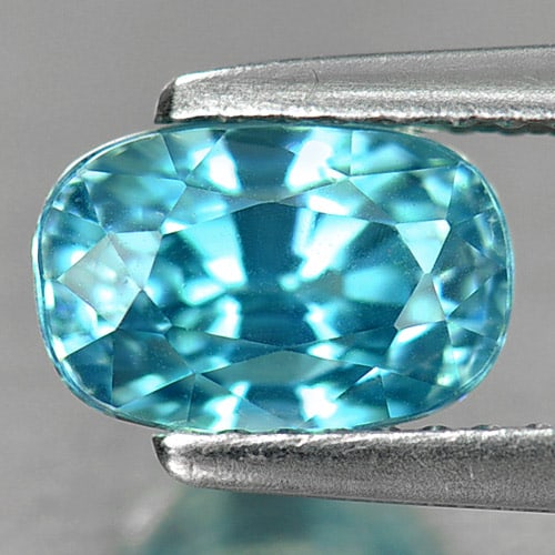Natural Blue Zircon 2.94 Ct. Oval Shape 8 x 6 Mm Gemstone from Cambodia: Product ID: 807727770 Product Name: Natural Zircon Weight: 2.94 CT. Size: 8 x 6 x 5.3 MM. Shape: Oval Color: Blue Clarity:VVS Luster: Good Gems Origin: Cambodia Treatment: Heated Crystal Structure: Te