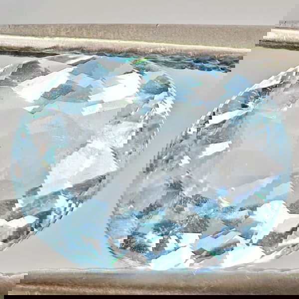 Natural Baby Blue Aquamarine 1.88 Ct. Oval Shape 9 x 7.5 Mm Gemstone From Brazil: Product ID: 800812318 Product Name: Natural Aquamarine Weight: 1.88 CT. Size: 9 x 7.5 x 4.8 MM. Shape: Oval Color: Baby Blue Clarity:VSI - SI1 Luster: Good Gems Origin: Brazil Treatment: Unheated Crys