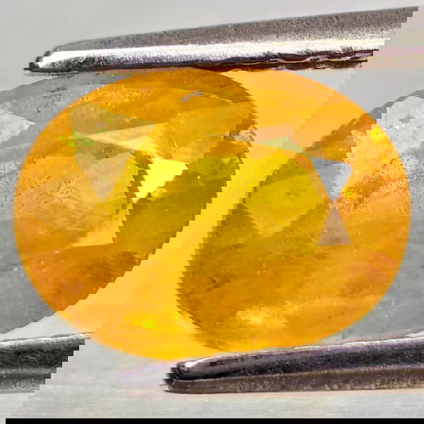 Natural Yellow Sapphire 1.96 Ct. Oval Shape 8.1 x 6.1 Mm Gemstone From Thailand (1 of 3)
