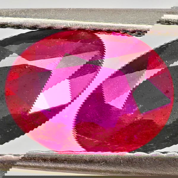 Natural Purplish Red Ruby 2.06 Ct. Oval Shape 9 x 6.9 Mm Gemstone From Madagascar (1 of 3)