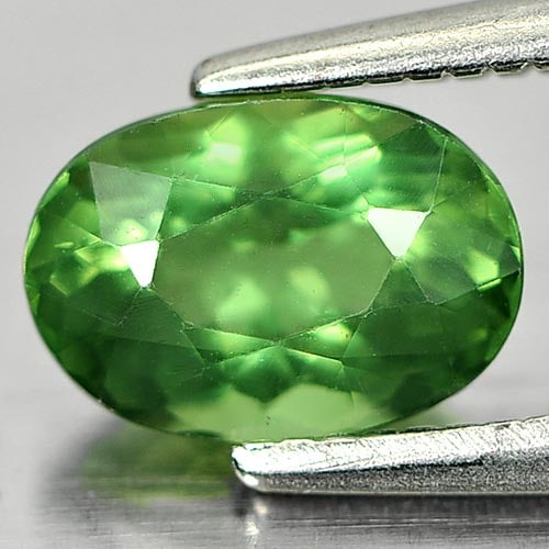 Natural Green Apatite 0.54 Ct. VS Oval Shape 6.2 x 4.6 x 3 Mm. Gemstone Unheated From Tanzania: Product ID: 800612248 Product Name: Natural Apatite Weight: 0.54 CT. Size: 6.2 x 4.6 x 3 MM. Shape: Oval Color: Green Clarity:VS Luster: Good Gems Origin: Tanzania Treatment: Unheated Crystal Structur