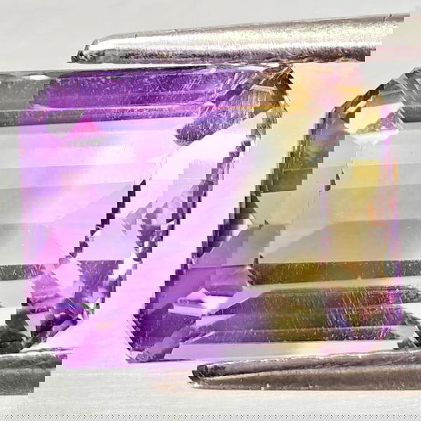 Natural Bi Color Ametrine 3.09 Ct. Octagon Shape 9.2 x 7.2 Mm Gemstone From Bolivia (1 of 3)