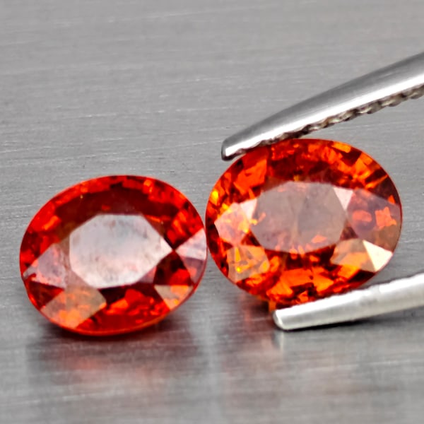 Natural Orangish Red Spessartine Garnet 2.91 Ct. 2Pcs Oval Shape 6.9 x 6.1 Mm Gemstones From Namibia: Product ID: 802937920 Product Name: Natural Garnet Weight: 2.91 CT. Size: 6.9 x 6.1 x 3.8 MM. Shape: Oval Shape Color: Orangish Red Clarity:SI1 Luster: Good Gems Origin: Namibia Treatment: Unheated Cr