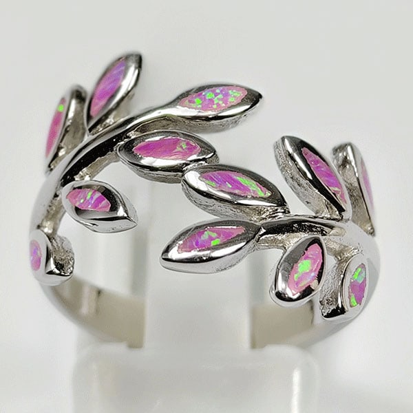 925 Sterling Silver Multi Color Pink Created Opal Jewelry 3.29 Grams Ring Size 7: Product ID: 200108269 Product Type: 925 Sterling Silver Fine Jewelry Jewelry Weight: 3.29 Grams. Gemstones Color: Multi Color Metal: Solid Silver 92.5%. Gemstone Detail: At Your Service: At Treasure o