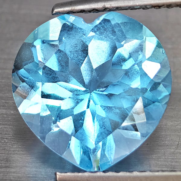 Natural Baby Blue Topaz 5.57 Ct. Heart Shape 11.2 Mm Gemstone From Brazil (1 of 3)