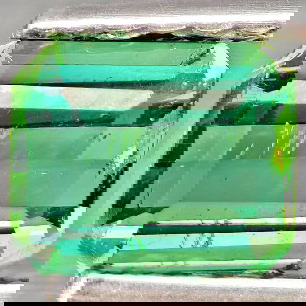 Natural Green Tourmaline 0.77 Ct. Octagon Shape 5.5 x 4.5 Mm Gemstone From Nigeria: Product ID: 807251214 Product Name: Natural Tourmaline Weight: 0.77 CT. Size: 5.5 x 4.5 x 3.5 MM. Shape: Octagon Color: Green Clarity:SI1 Luster: Good Gems Origin: Nigeria Treatment: Unheated Crystal