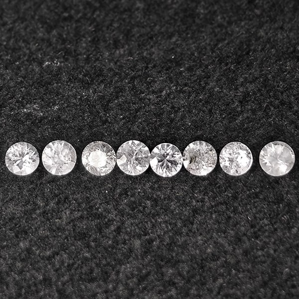 Natural White Sapphire 0.61 Ct. 8 Pcs Round Diamond Cut 2.5 Mm Gemstone From Sri Lanka: Product ID: 806162978 Product Name: Natural White Sapphire Weight: 0.61 CT. Size: 2.5 x 2.5 x 1.8 MM. Shape: Round Diamond Cut Color: White Clarity:VSI Luster: Good Gems Origin: Sri - Lanka Treatment: