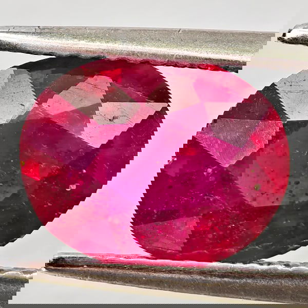 Natural Natural Purplish Red Ruby 2.14 Ct. Oval Shape 9 x 7.1 Mm Gemstone From Madagascar: Product ID: 805935650 Product Name: Natural Ruby Weight: 2.14 CT. Size: 9 x 7.1 x 4 MM. Shape: Oval Color: Purplish Red Clarity:VSI - SI1 Luster: Good Gems Origin: Madagascar Treatment: Heated (Lead-g