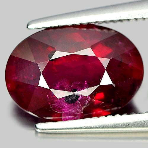 Natural Purplish Red Ruby 3.50 Ct. Oval Shape 11 x 7.1 Mm Gemstone from Mozambique (1 of 3)