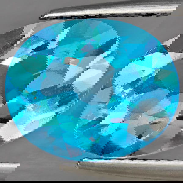 Natural Swiss Blue Topaz 5.59 Ct. Oval Shape 12.2 x 10 Mm Gemstone from Brazil: Product ID: 807169016 Product Name: Natural Blue Topaz Weight: 5.59 CT. Size: 12.2 x 10 x 6.3 MM. Shape: Oval Shape Color: Swiss Blue Clarity:VSI Luster: Good Gems Origin: Brazil Treatment: Treated Cr