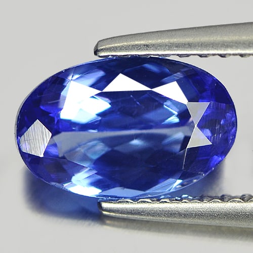 Natural Blue Tanzanite 1.62 Ct. VVS Oval Shape 9.39 x 6.01 Mm. Gemstone from Tanzania (1 of 4)