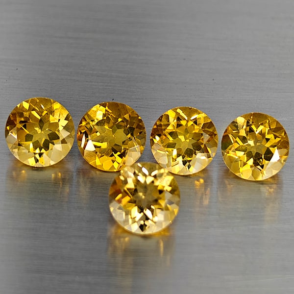 Natural Yellow Citrine 5.73 Ct. 5 Pcs Round Shape 7 Mm Gemstone from Brazil: Product ID: 801815431 Product Name: Natural Citrine Weight: 5.73 CT. Size: 7 x 7 x 4.5 MM. Shape: Round Shape Color: Yellow Clarity:VSI Luster: Good Gems Origin: Brazil Treatment: Unheated Crystal Str