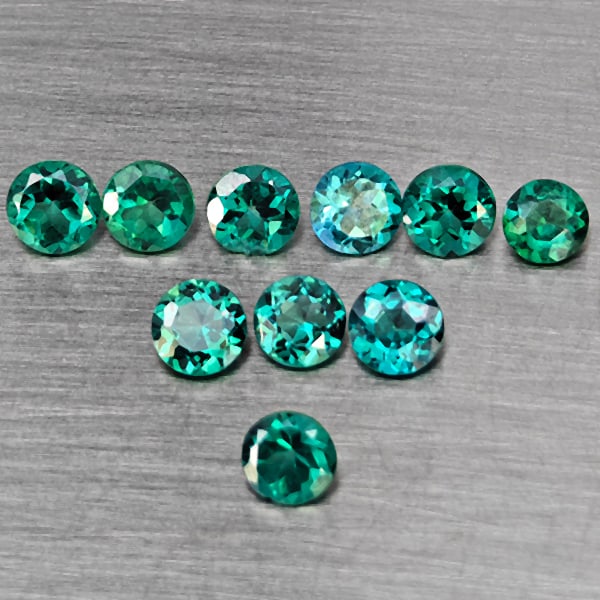 Natural Bluish Green Topaz 3.17 Ct. 10 Pcs Round Shape 3.8 Mm Gemstone from Brazil: Product ID: 807168860 Product Name: Natural Topaz Weight: 3.17 CT. Size: 3.8 x 3.8 x 2.5 MM. Shape: Round Color: Bluish Green Clarity:SI1 Luster: Good Gems Origin: Brazil Treatment: Treated Crystal St
