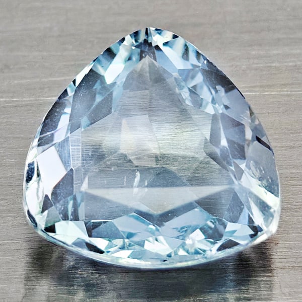 Natural Light Blue Aquamarine 1.31 Ct. Trilliant Shape 7.8 x 7.6 Mm Gemstone from Brazil: Product ID: 800812075 Product Name: Natural Aquamarine Weight: 1.31 CT. Size: 7.8 x 7.6 x 3.7 MM. Shape: Trilliant Color: Light Blue Clarity:VSI - SI1 Luster: Good Gems Origin: Brazil Treatment: Unhea