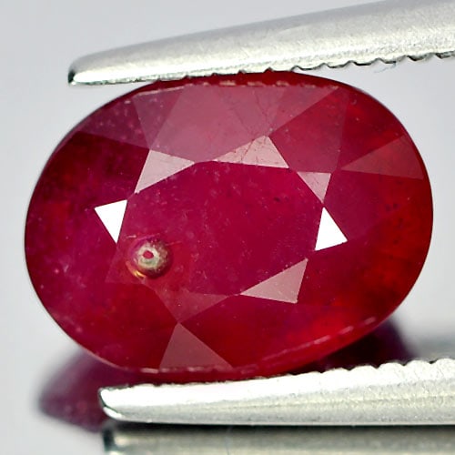 Natural Purplish Red Ruby 2.77 Ct. Oval Shape 9.1 x 6.8 Mm. Gemstone From Madagascar (1 of 3)