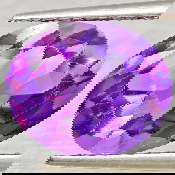 Natural Purple Amethyst 3.15 Ct. Oval Shape 11 x 9 Mm. Gemstone from Brazil (1 of 3)