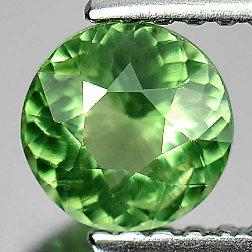 Natural Green Apatite 0.70 Ct. Round Shape 5.7 Mm. Gemstone From Tanzania (1 of 3)